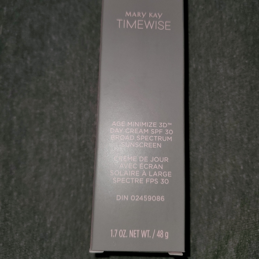 Mary Kay Timewise Day Cream 3D